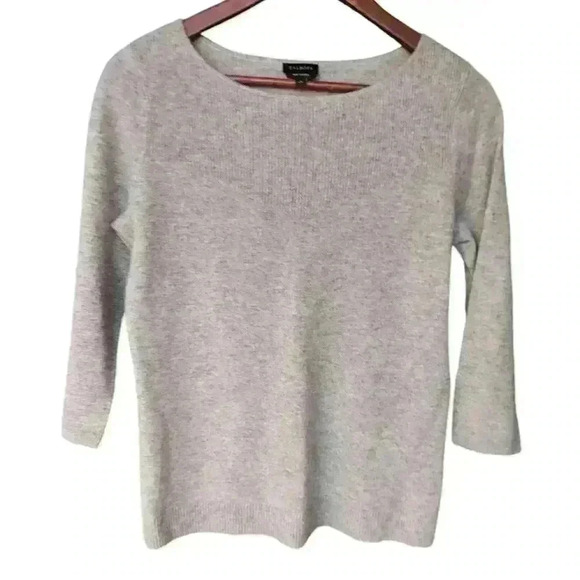 Pure Cashmere Light-Weight Sweater - Picture 1 of 5